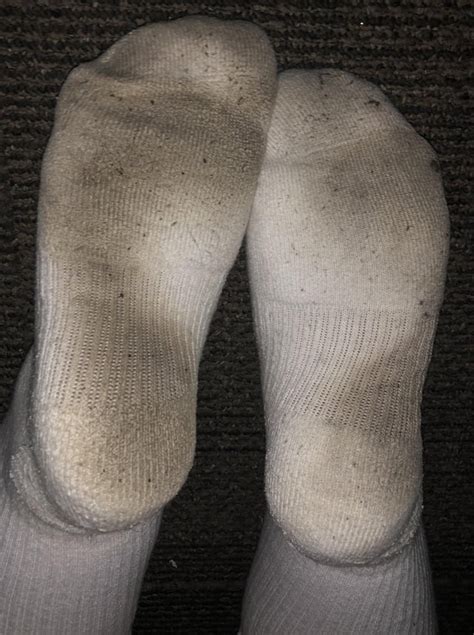 Worship my sweaty socks : r/sockfetish .